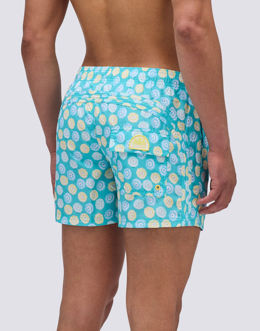 COSTUME DA BAGNO CORTO VITA ELASTICATA REPREVE® CON STAMPA MINI OMBRELLONI