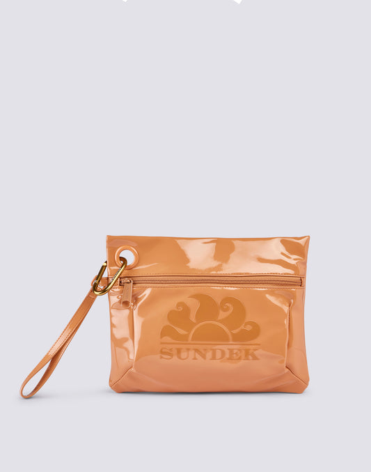 CLUTCH WITH CARABINER