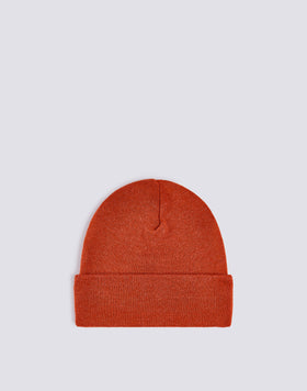 BEANIE CON PATCH