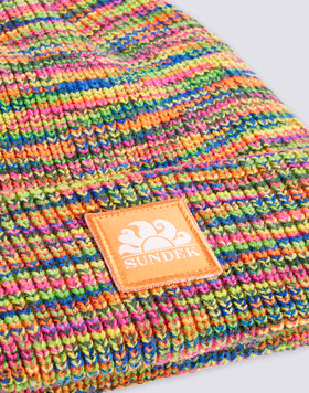 BONNET EN TRICOT CÔTELÉ