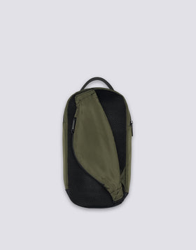 BORSA A SPALLA IN NYLON SHINY