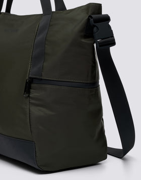 SHINY NYLON WEEKEND BAG