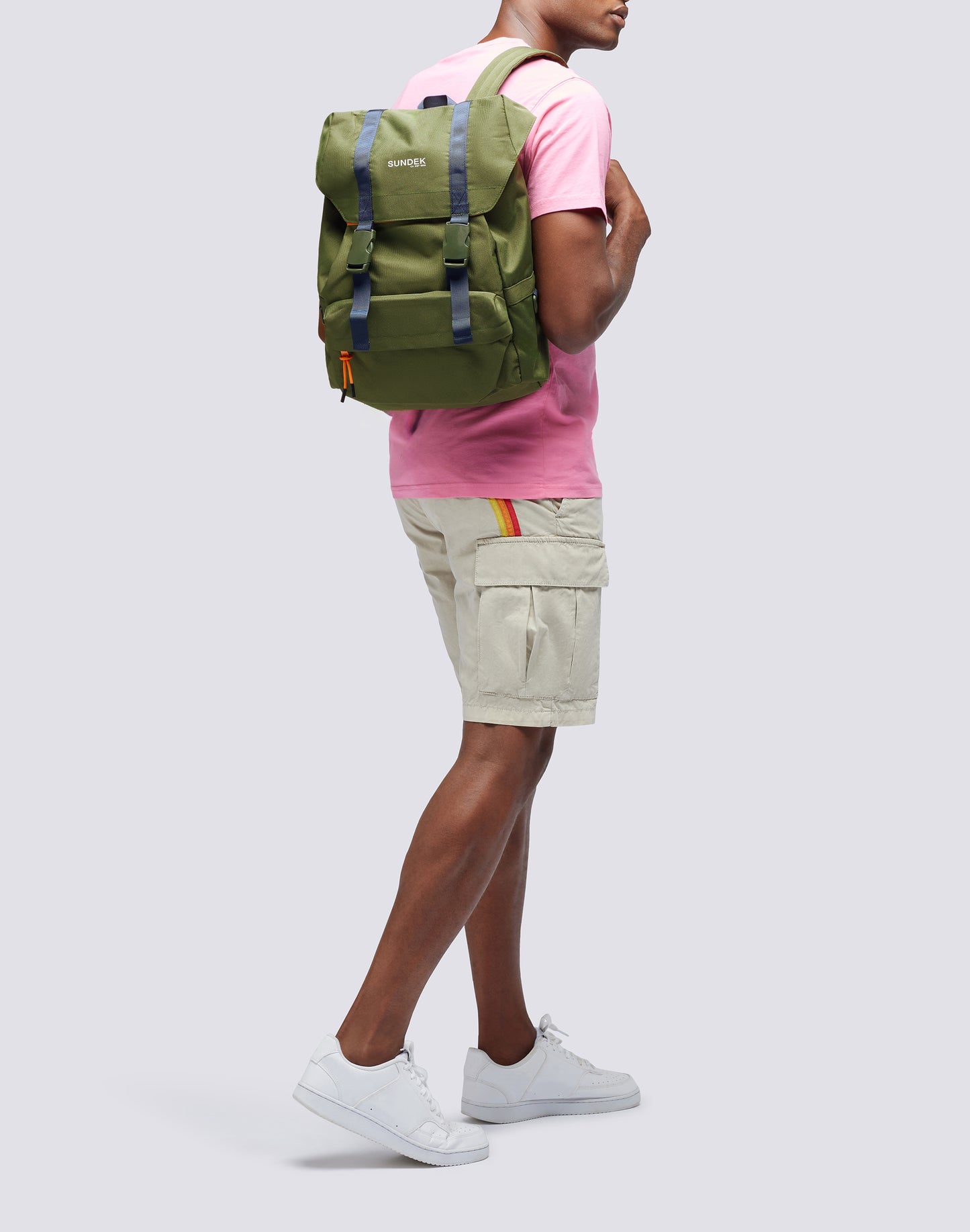 MILITARY BACKPACK WITH CONTRAST DETAILS