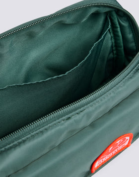 BEAUTY CASE CON DETTAGLI ARCOBALENO