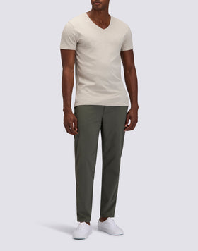 PANTALÓN SEMIELÁSTICO DE TEJIDO DE SECADO RÁPIDO