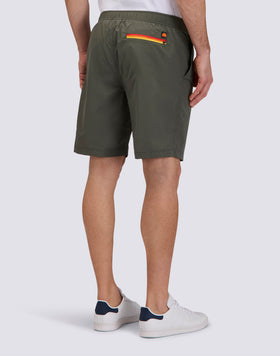 CARGO SHORTS IN QUICK DRY FABRIC