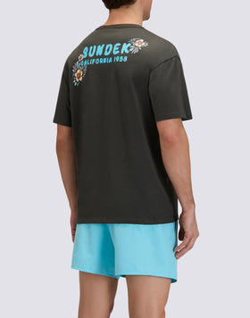 MEN'S CREW NECK T-SHIRT WITH SUNDEK CALIFORNIA 1958 PRINT AND EMBROIDERY