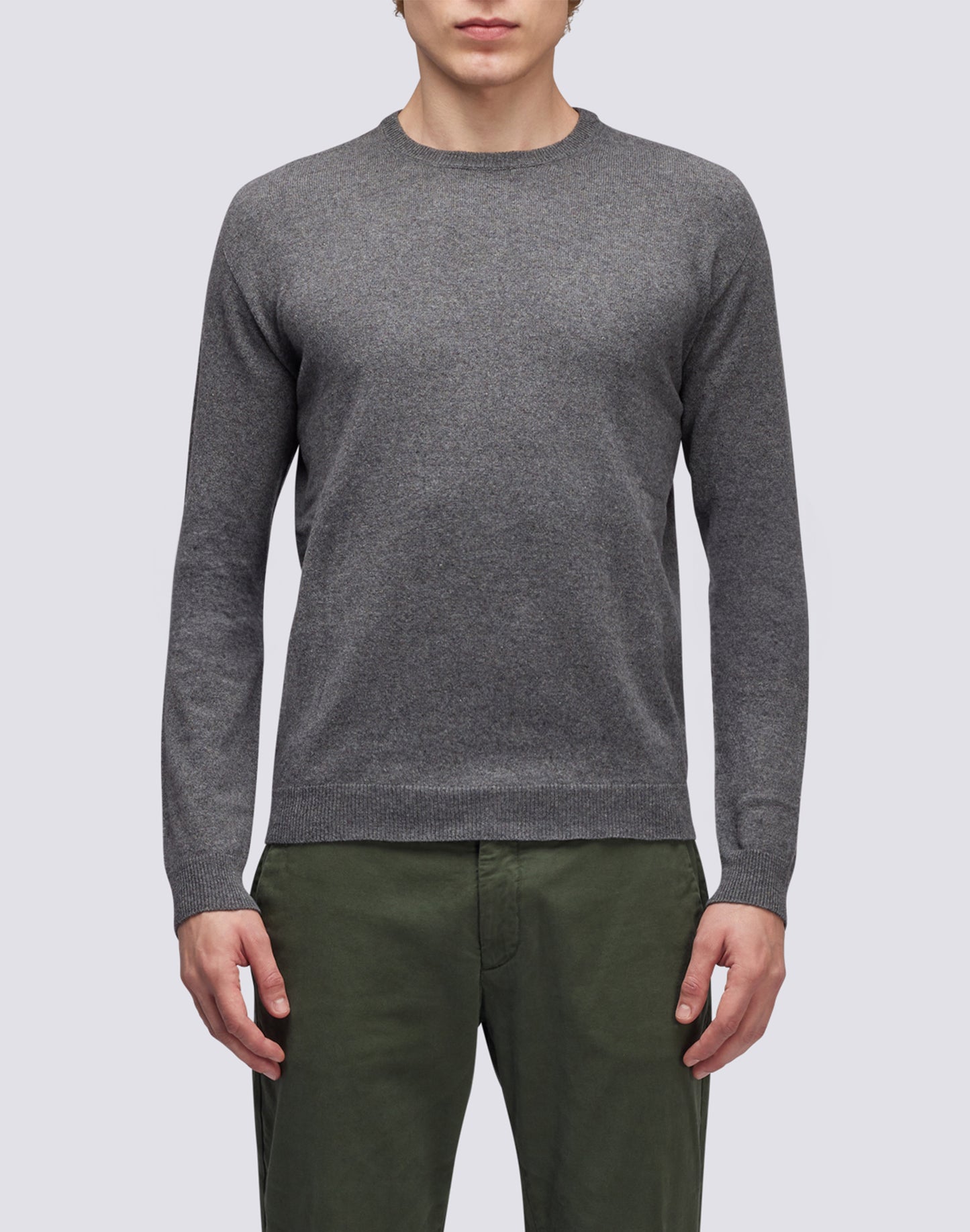 CREW NECK CASHMERE BLEND SWEATER