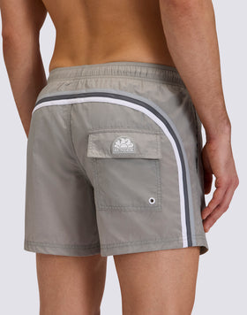 BAÑADOR CORTO CON CINTURA ELÁSTICA ARRUGADA