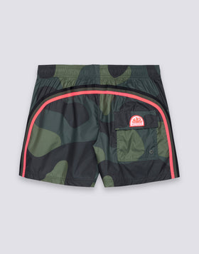 BAÑADOR DE PANTALÓN CORTO CON CINTURA ELÁSTICA ESTAMPADO DE CAMUFLAJE TEJIDO RIP-STOP
