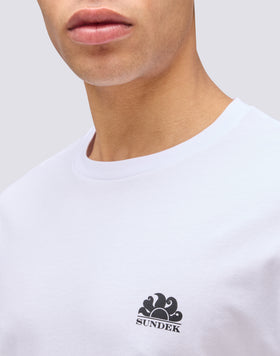 T-SHIRT IMPRIMÉ COMBINAISON