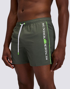 SHORT SWIMSHORTS WITH ELASTICATED WAIST AND CONTRASTING PIPING IN REPREVE® RECYCLED POLYESTER