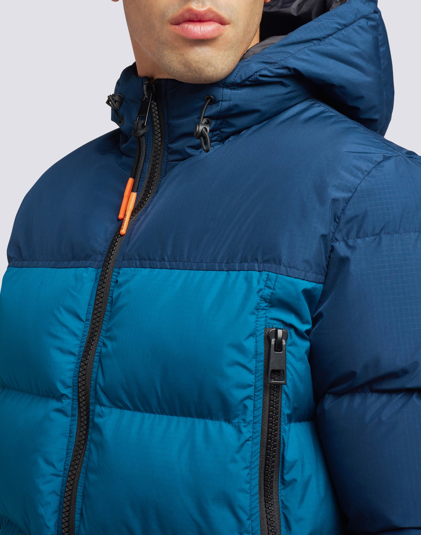 200 GR HOODED PADDED JACKET