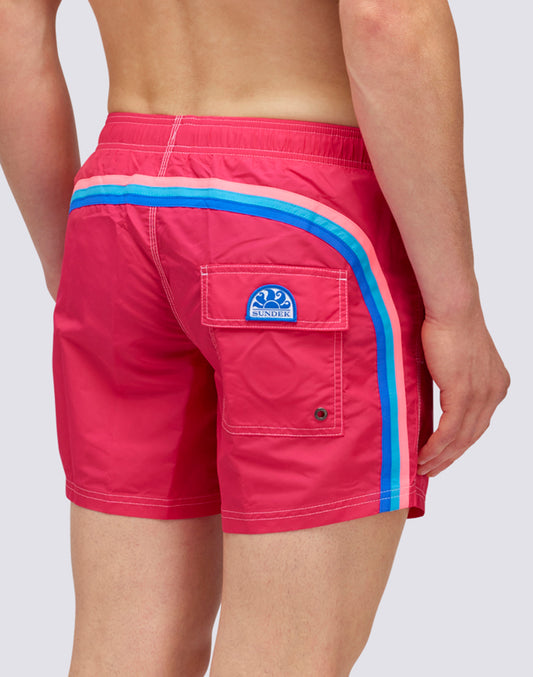 ICONIC TAFFETA STRETCH WAIST SHORT SWIM TRUNKS