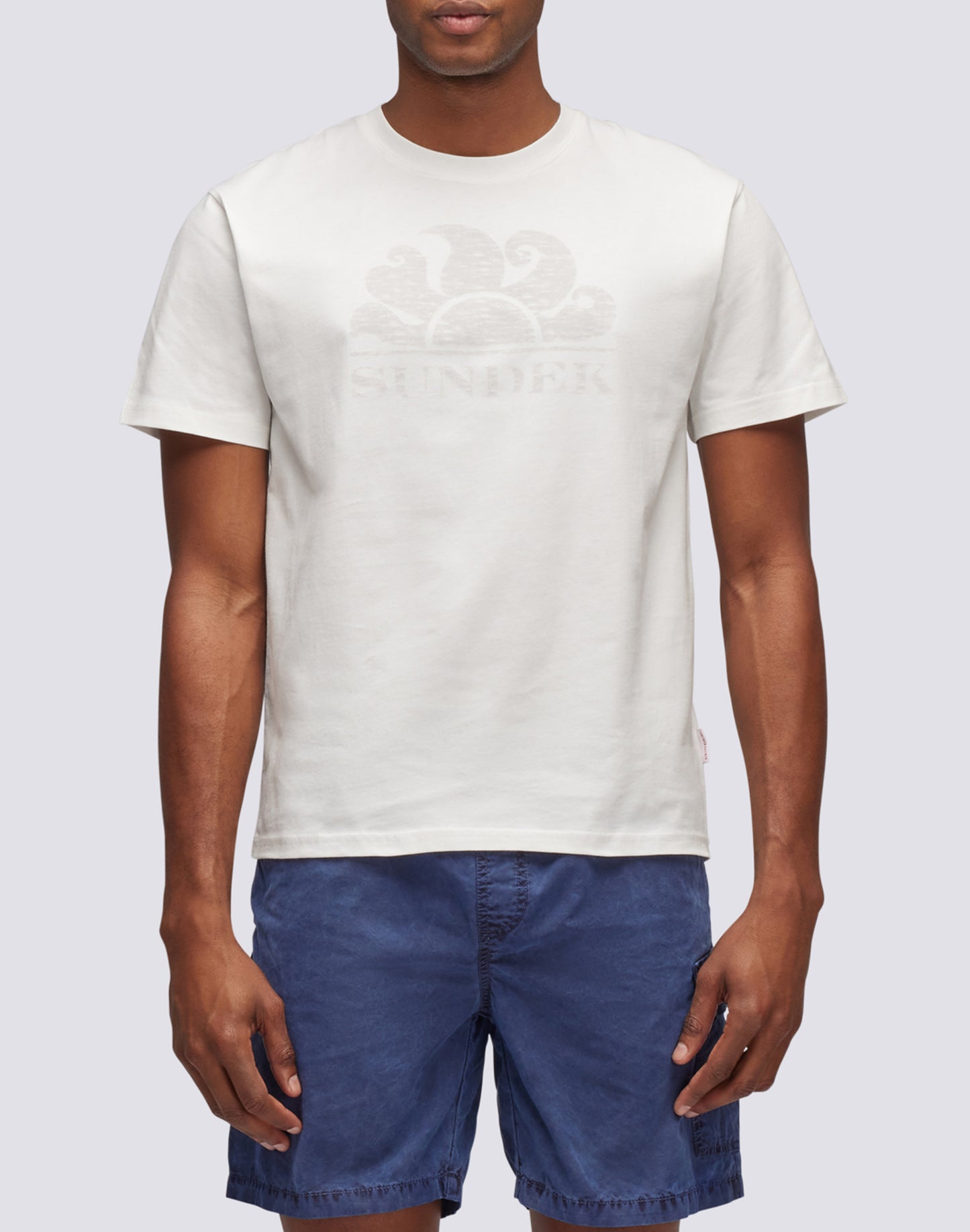 SHORT-SLEEVED T-SHIRT WITH LOGO