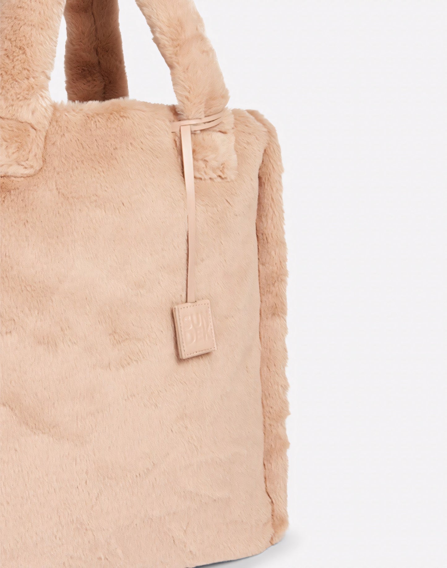 SHOPPING BAG IN ECO-FUR