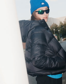 WOMEN'S SHORT PADDED DOWN JACKET WITH HOOD