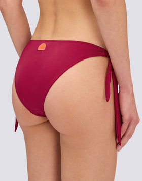 TOP AMÉRICAIN ET SLIP RÉGLABLE