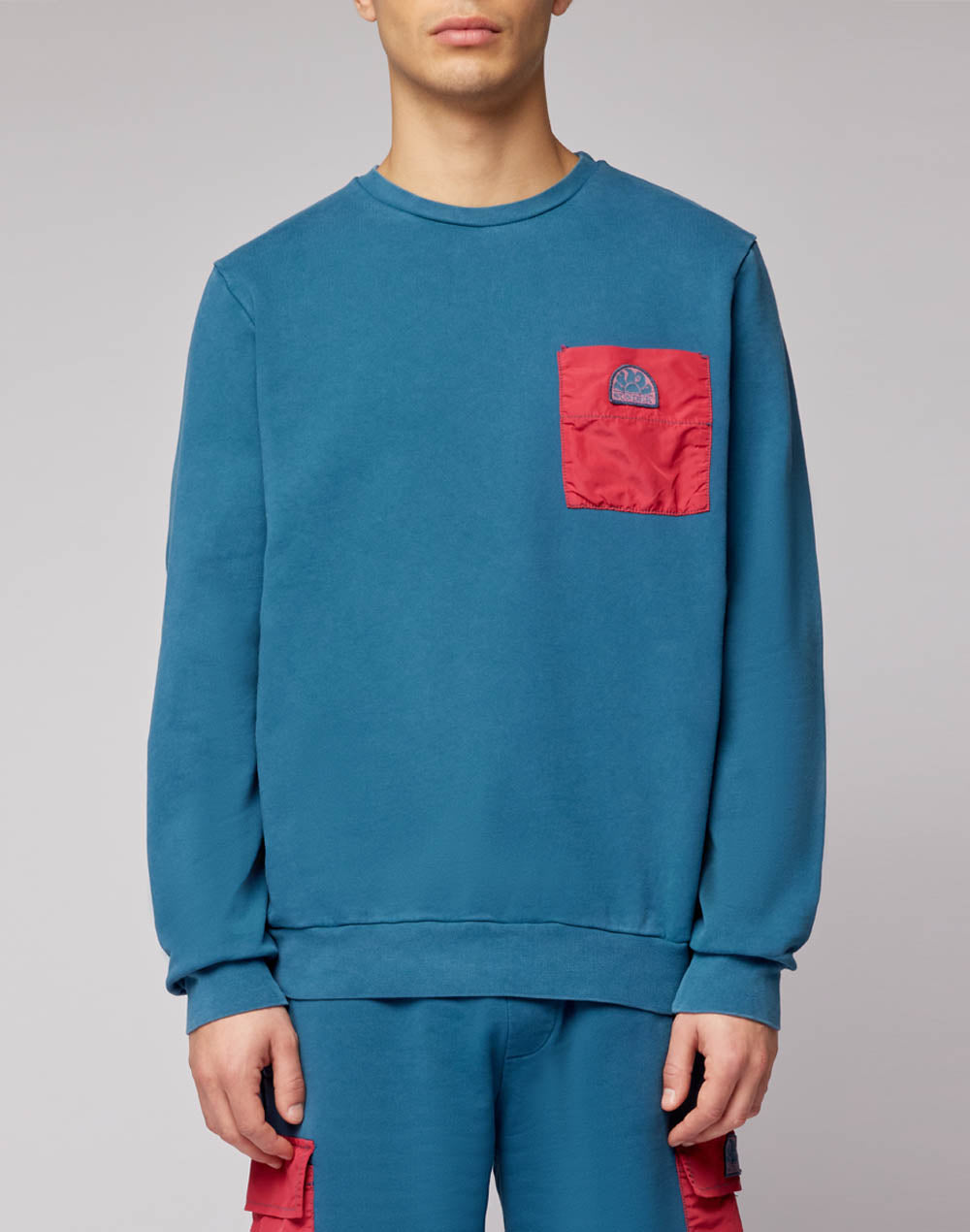 CREW-NECK SWEATSHIRT WITH POCKET