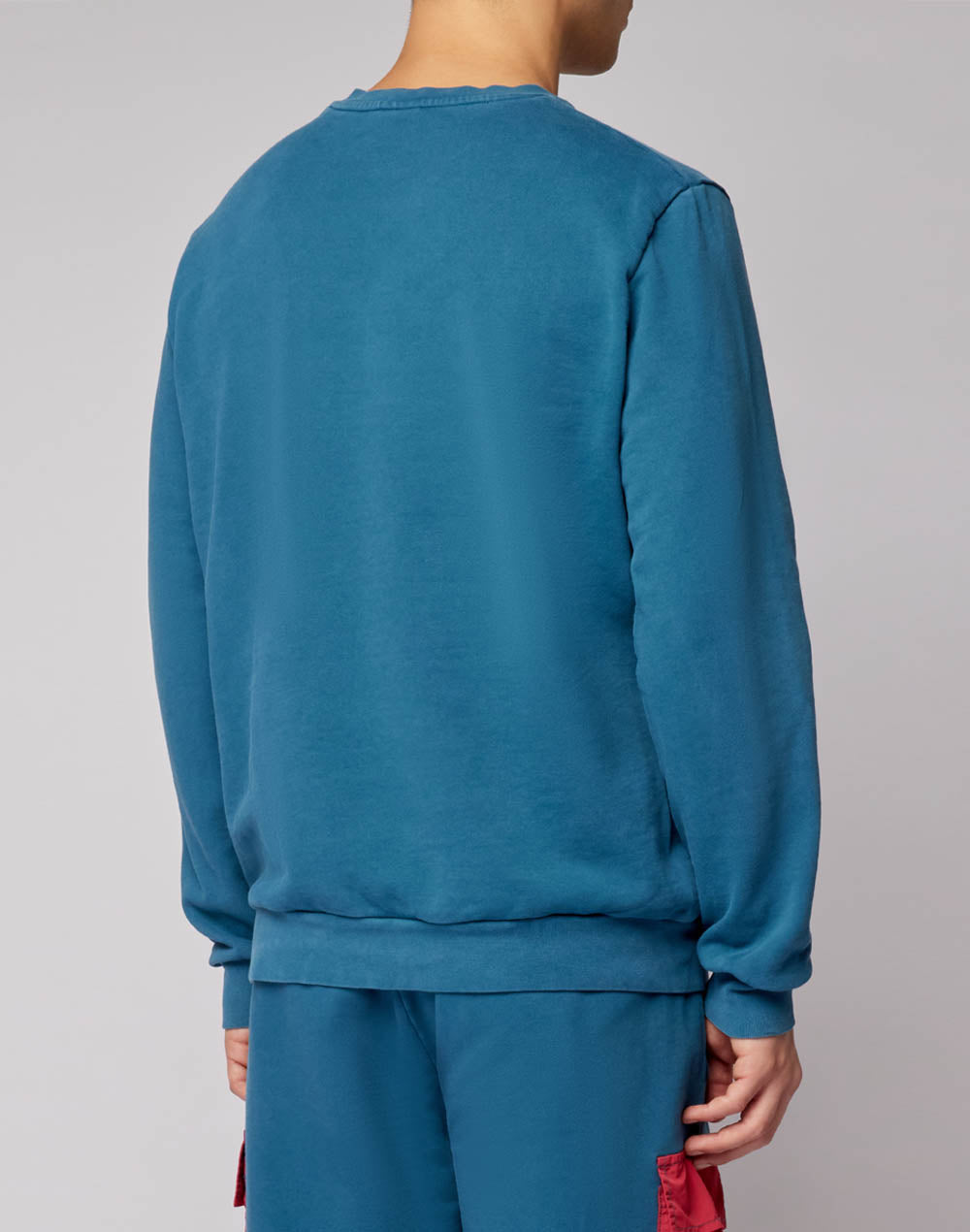 CREW-NECK SWEATSHIRT WITH POCKET