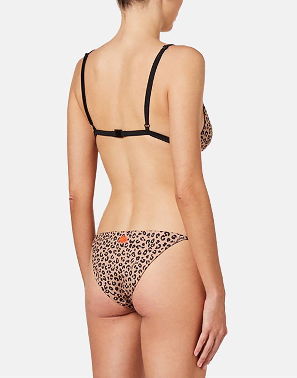 Tanga pernera alta hot sale